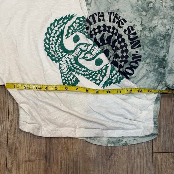 Real Fun Wow T-Shirt Green White Tie Dye Graphic Size S Anthropologie Exclusive - Picture 4 of 10